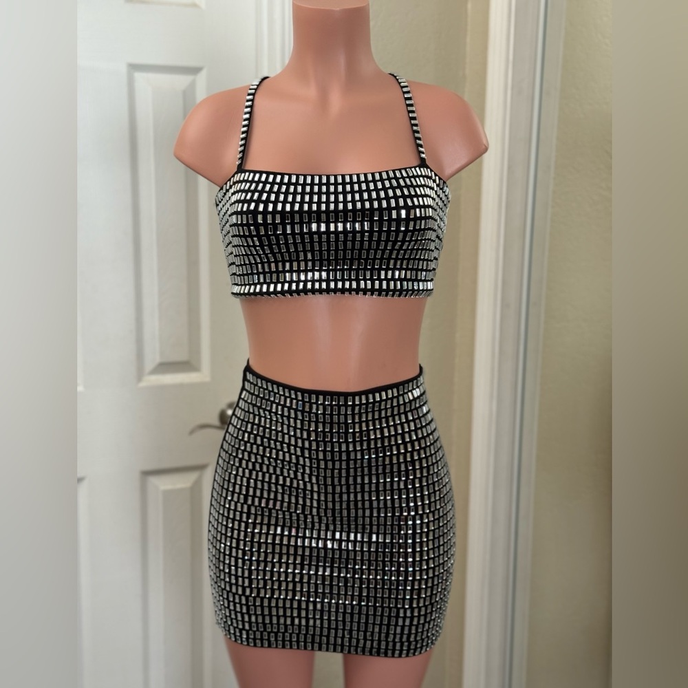 Windsor Black and White Sequin Mini Skirt Set
